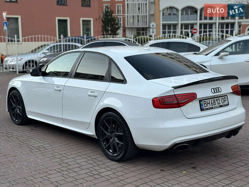 Седан Audi A4 2014 в Одессе