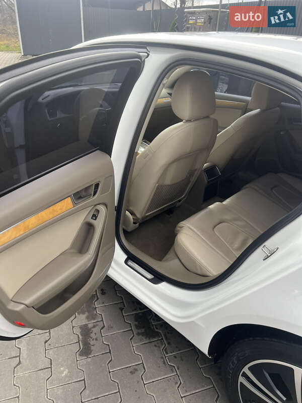 Седан Audi A4 2008 в Шептицькому