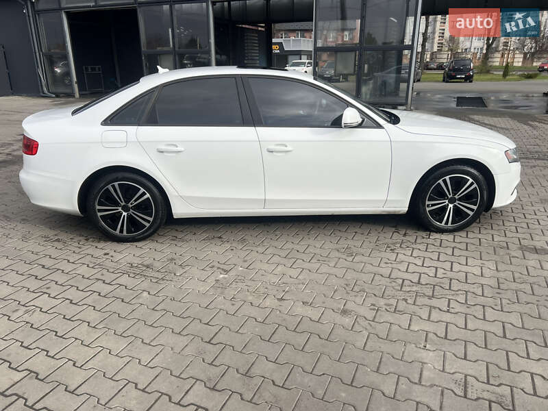 Седан Audi A4 2008 в Шептицькому