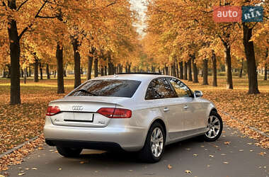 Седан Audi A4 2011 в Одессе
