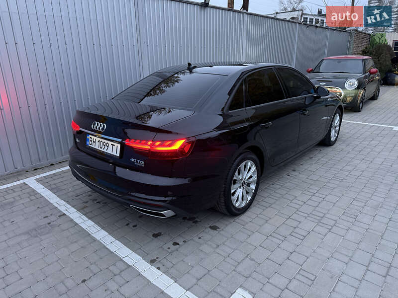 Седан Audi A4 2023 в Днепре
