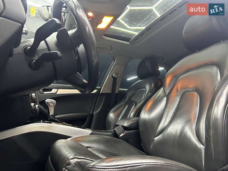 Седан Audi A4 2012 в Черновцах