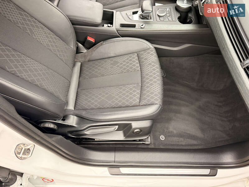 Седан Audi A4 2017 в Мукачевому фото 29 Седан Audi A4 2017 в Мукачевому
