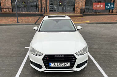 Седан Audi A4 2016 в Виннице