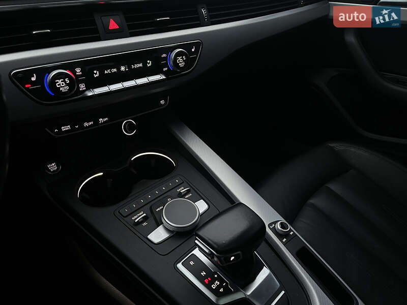 Седан Audi A4 2016 в Виннице