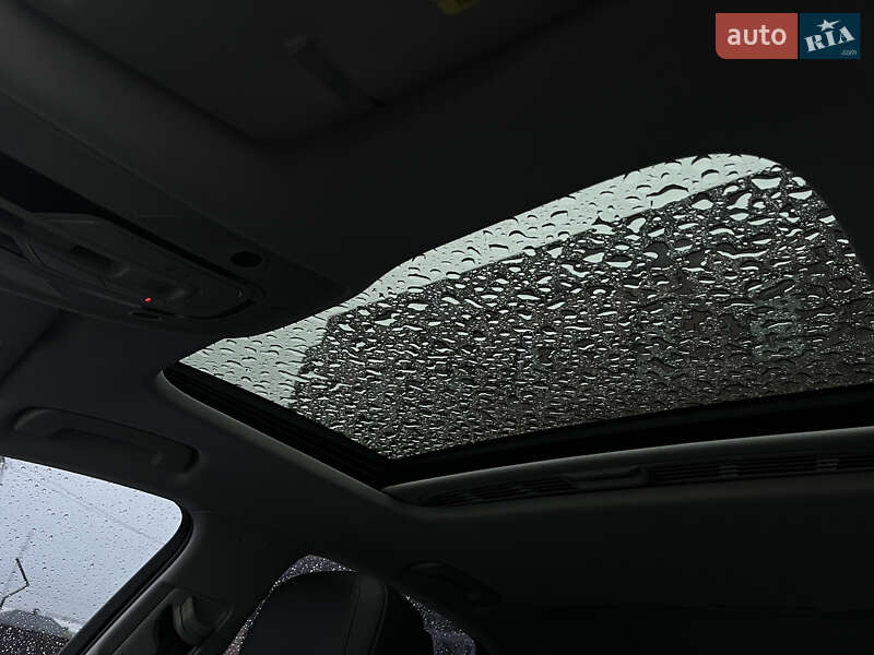 Седан Audi A4 2016 в Виннице