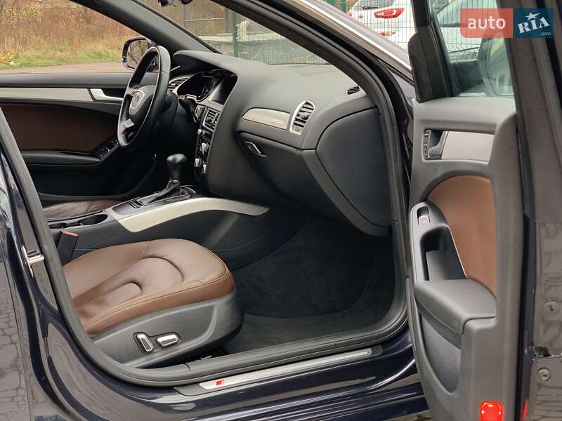 Седан Audi A4 2014 в Бердичеві