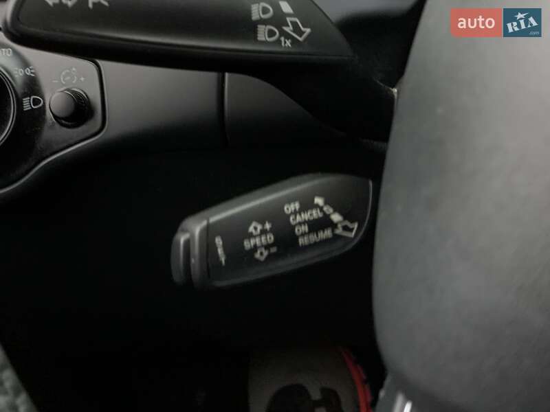 Седан Audi A4 2014 в Бердичеві