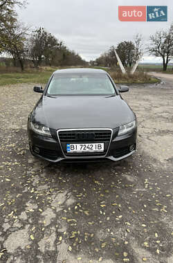 Седан Audi A4 2009 в Гадячі