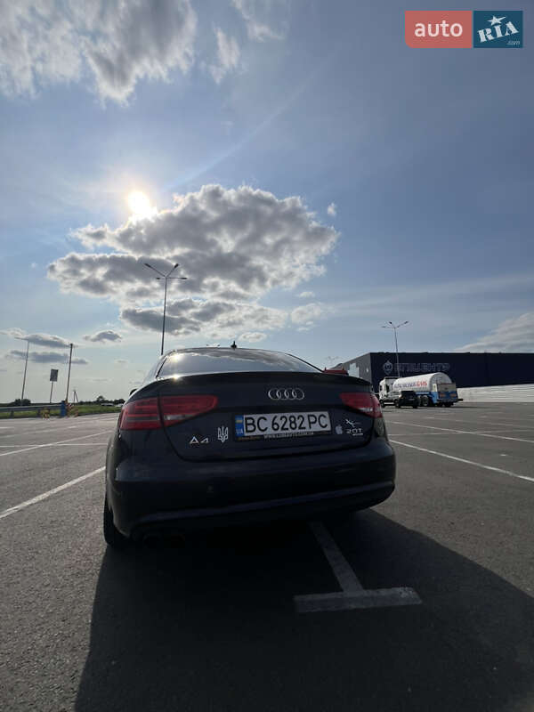 Седан Audi A4 2013 в Львові