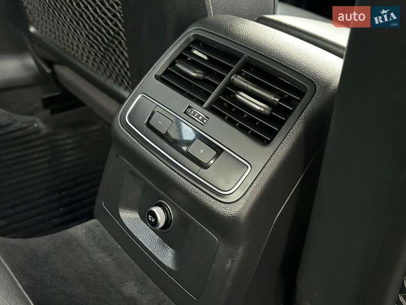 Седан Audi A4 2017 в Дубні фото 13 Седан Audi A4 2017 в Дубні