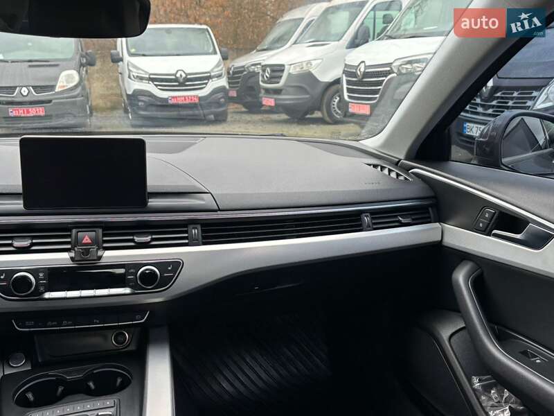 Седан Audi A4 2017 в Дубні фото 23 Седан Audi A4 2017 в Дубні
