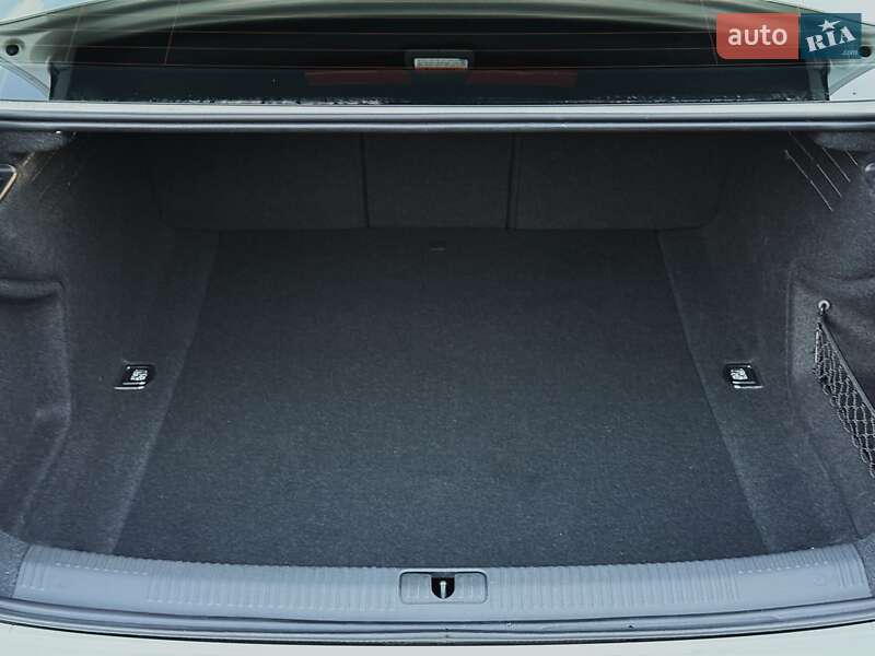 Седан Audi A4 2020 в Києві фото 26 Седан Audi A4 2020 в Києві