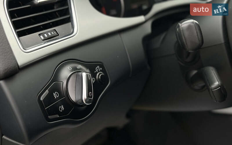 Седан Audi A4 2011 в Мукачевому фото 18 Седан Audi A4 2011 в Мукачевому