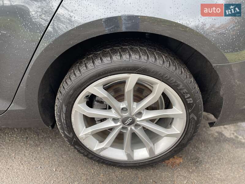Седан Audi A4 2018 в Львові фото 47 Седан Audi A4 2018 в Львові