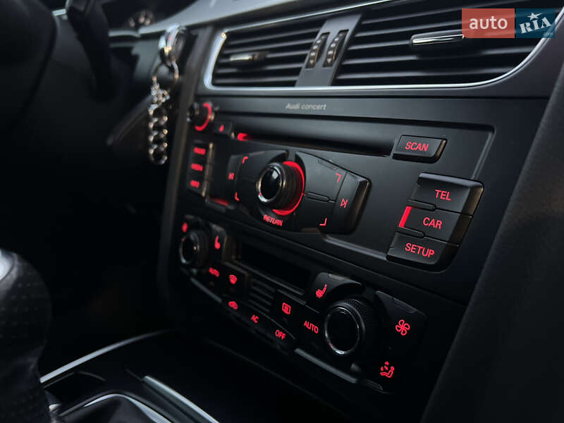 Універсал Audi A4 2010 в Луцьку