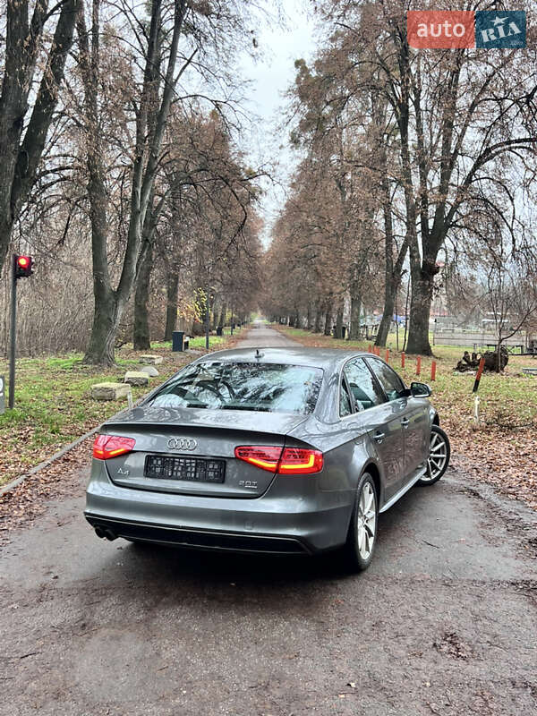Седан Audi A4 2014 в Києві фото 5 Седан Audi A4 2014 в Києві