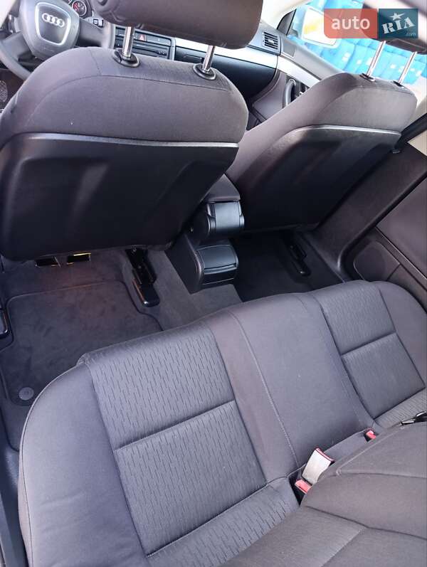 Универсал Audi A4 2008 в Сарнах фото 75 Универсал Audi A4 2008 в Сарнах