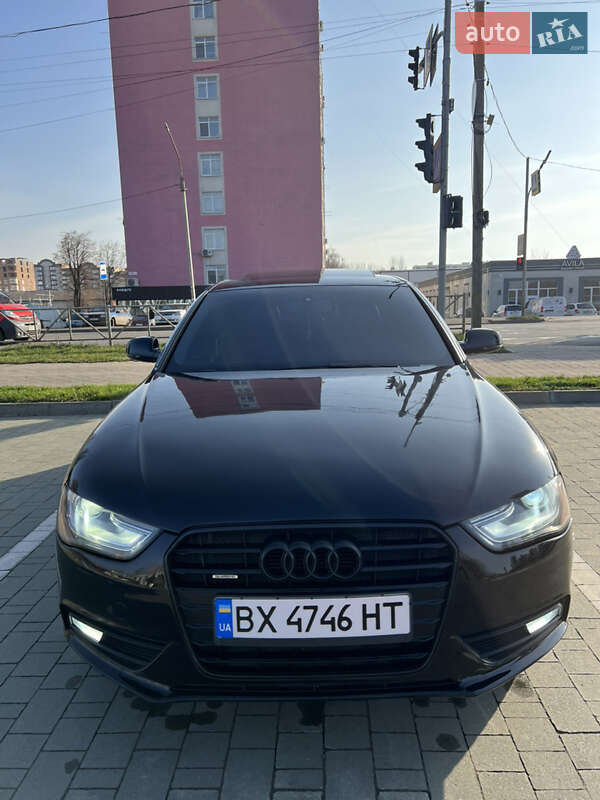 Седан Audi A4 2012 в Хмельницькому