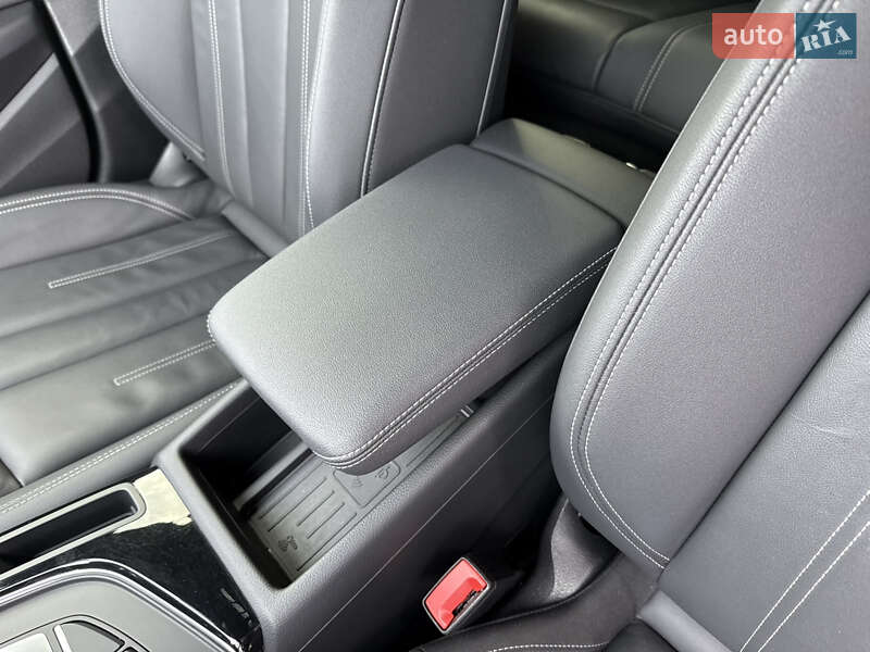 Седан Audi A4 2023 в Стрию фото 48 Седан Audi A4 2023 в Стрию