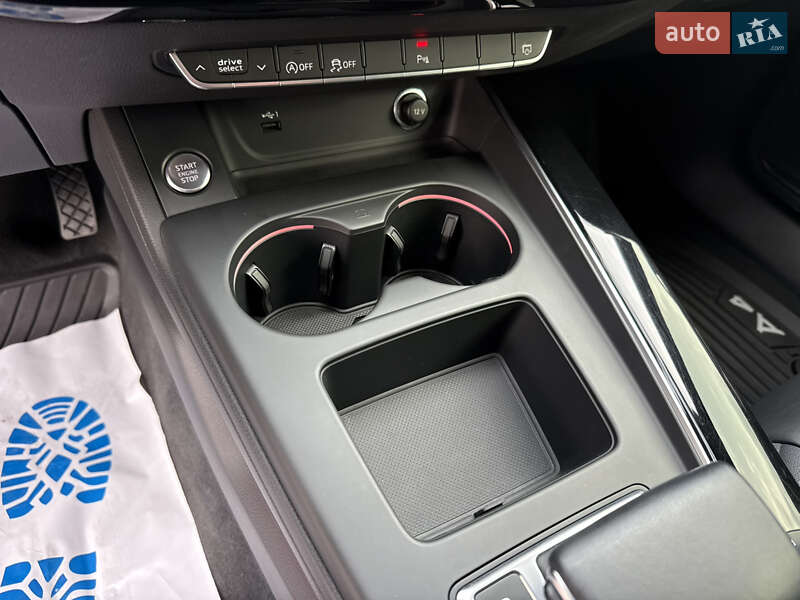 Седан Audi A4 2023 в Стрию фото 51 Седан Audi A4 2023 в Стрию