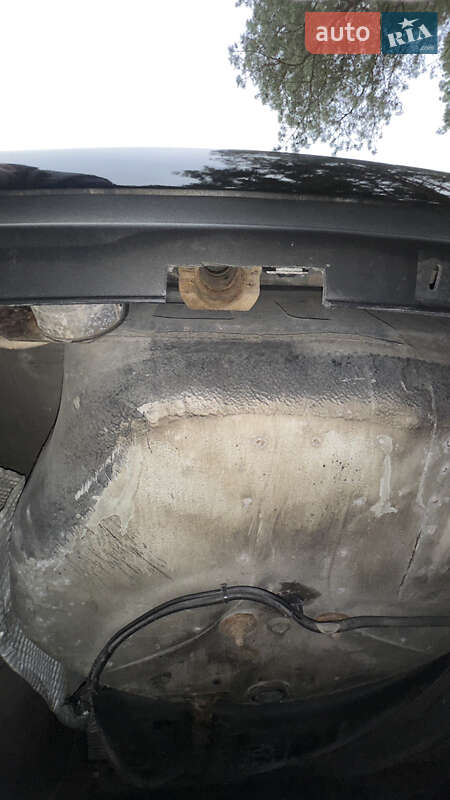 Седан Audi A4 1996 в Бородянці