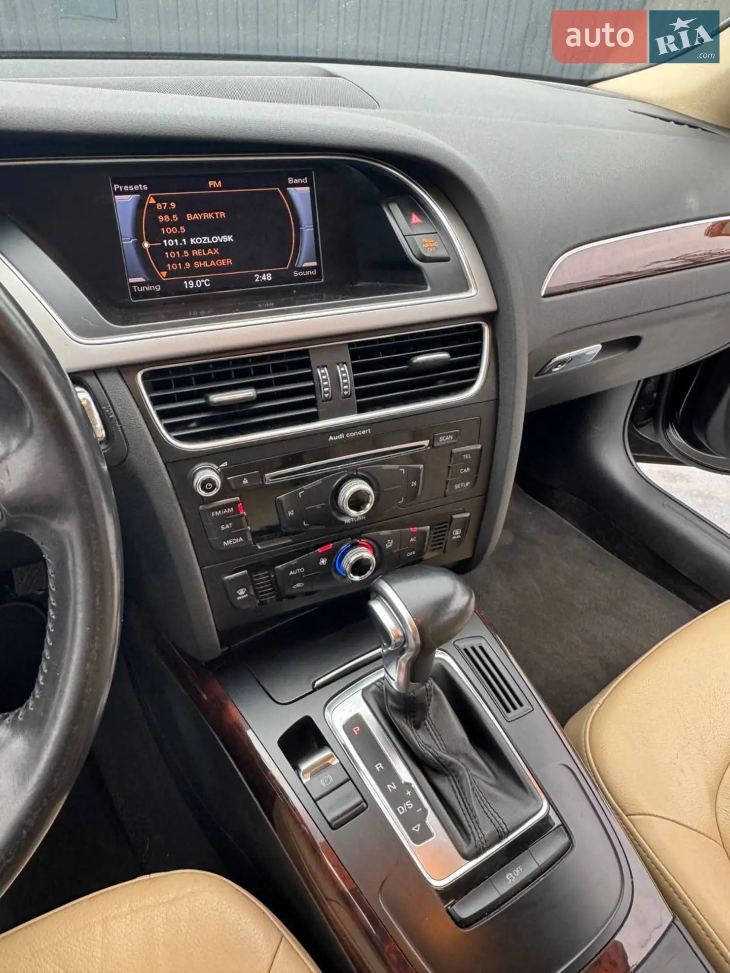 2012 Audi A4 - мініатюра 15