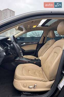 Седан Audi A4 2012 в Киеве