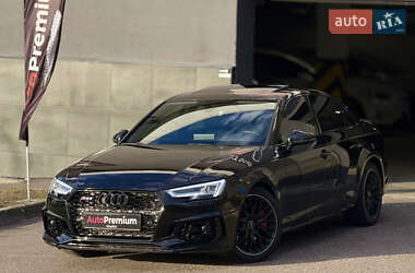 Седан Audi A4 2019 в Харкові