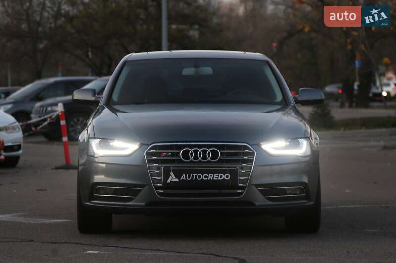 Седан Audi A4 2014 в Києві фото 2 Седан Audi A4 2014 в Києві