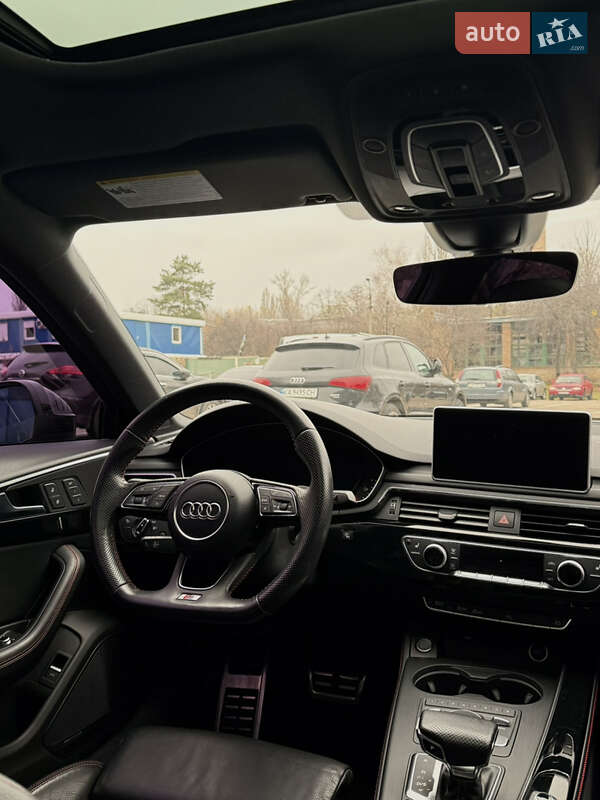 Седан Audi A4 2017 в Києві