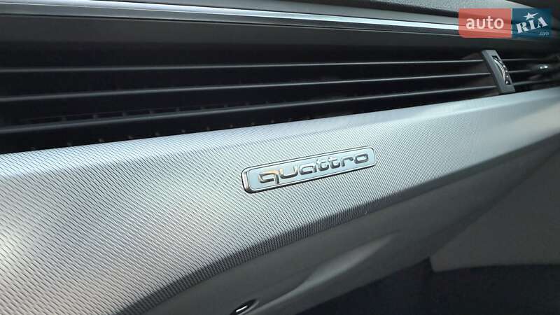 Седан Audi A4 2017 в Киеве фото 24 Седан Audi A4 2017 в Киеве