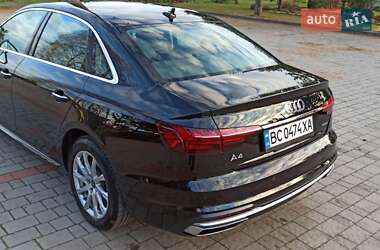 Седан Audi A4 2022 в Львове