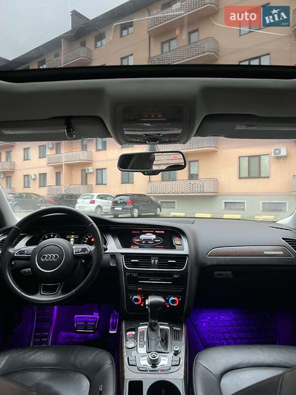 Седан Audi A4 2014 в Львові