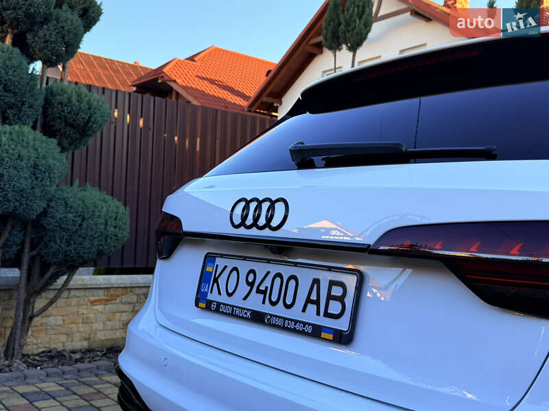 Универсал Audi A4 2022 в Мукачево