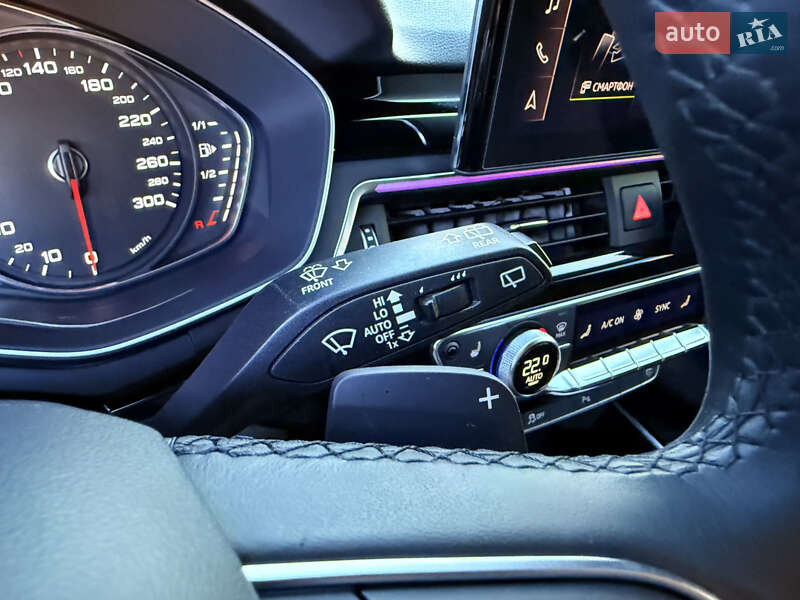 Универсал Audi A4 2022 в Мукачево