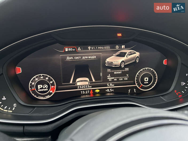 Седан Audi A4 2018 в Львові