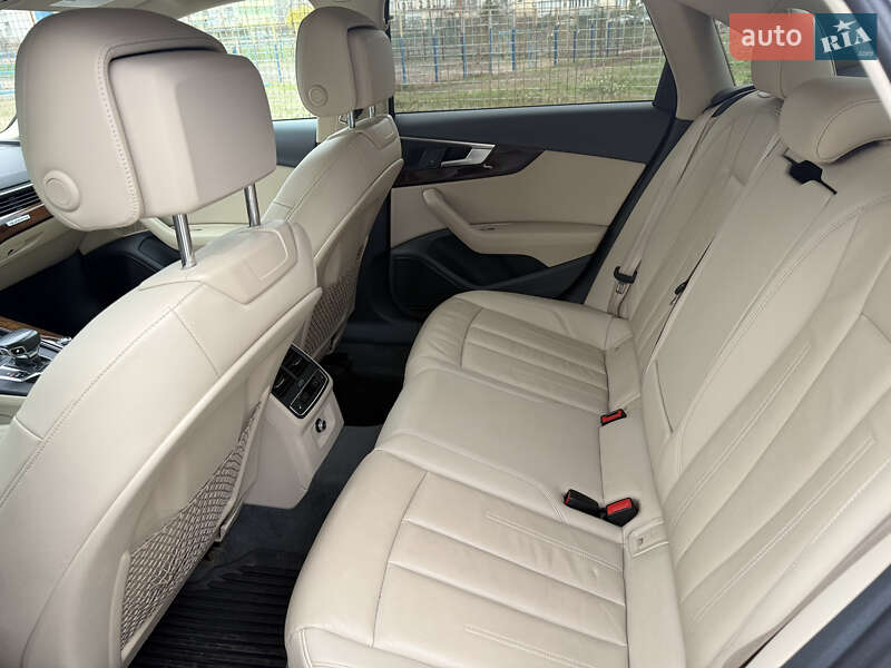 Седан Audi A4 2018 в Києві