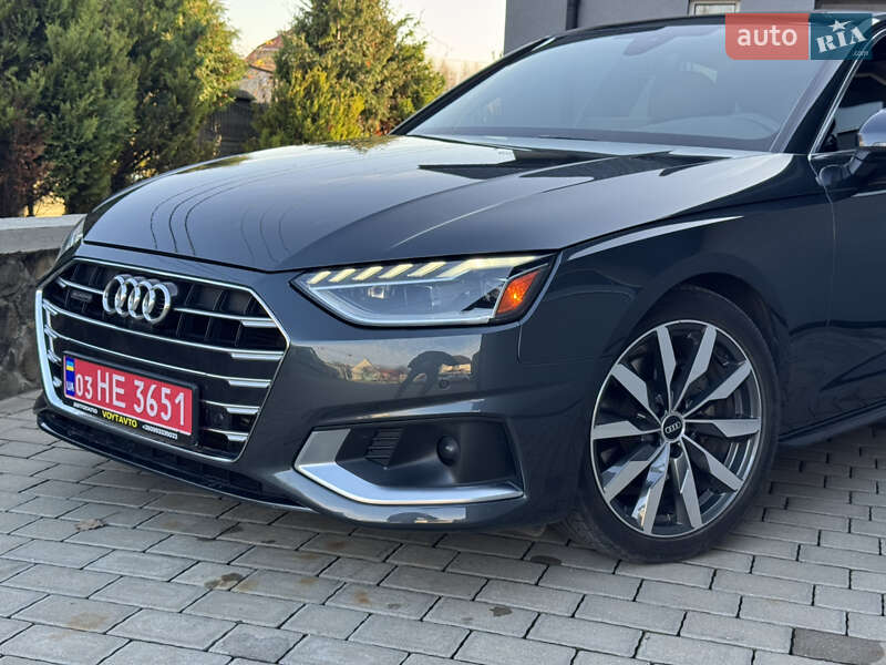 Седан Audi A4 2021 в Луцьку
