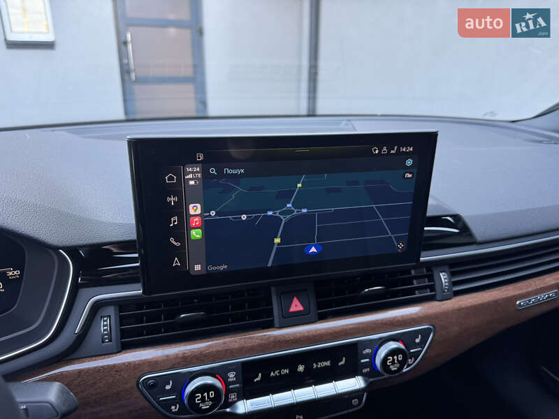 Седан Audi A4 2021 в Луцьку