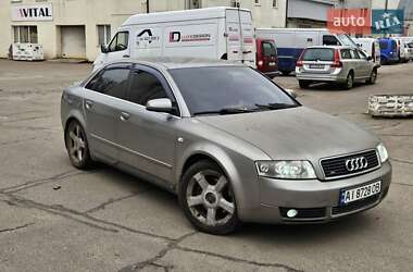 Седан Audi A4 2004 в Києві