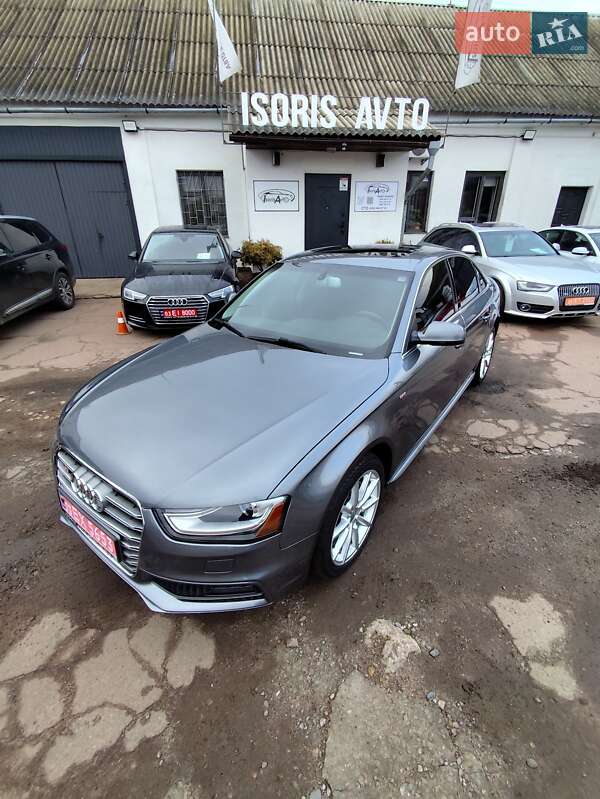 Седан Audi A4 2015 в Чернігові