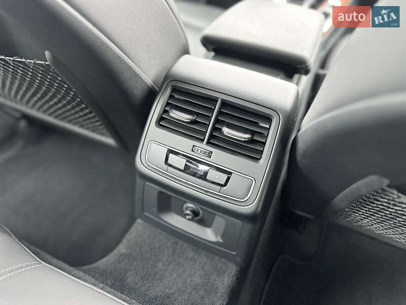 Седан Audi A4 2020 в Києві фото 20 Седан Audi A4 2020 в Києві