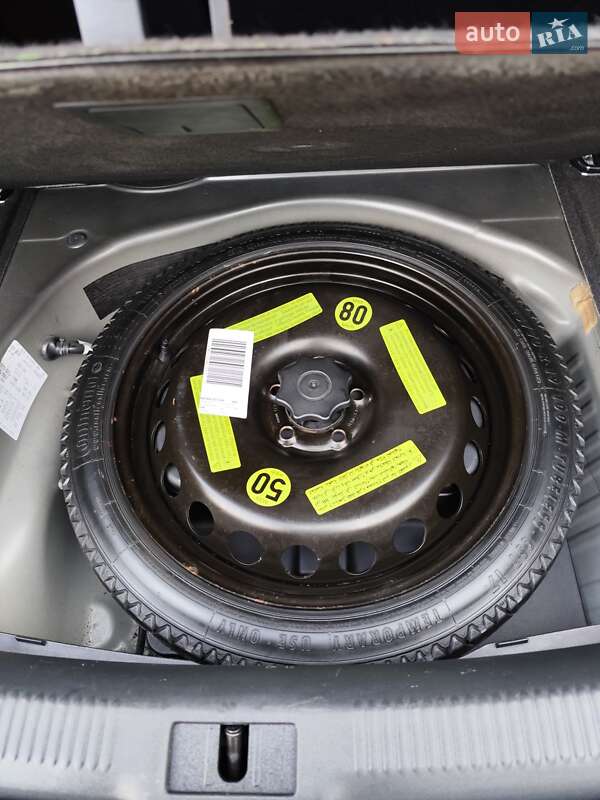 Седан Audi A4 2015 в Чернігові