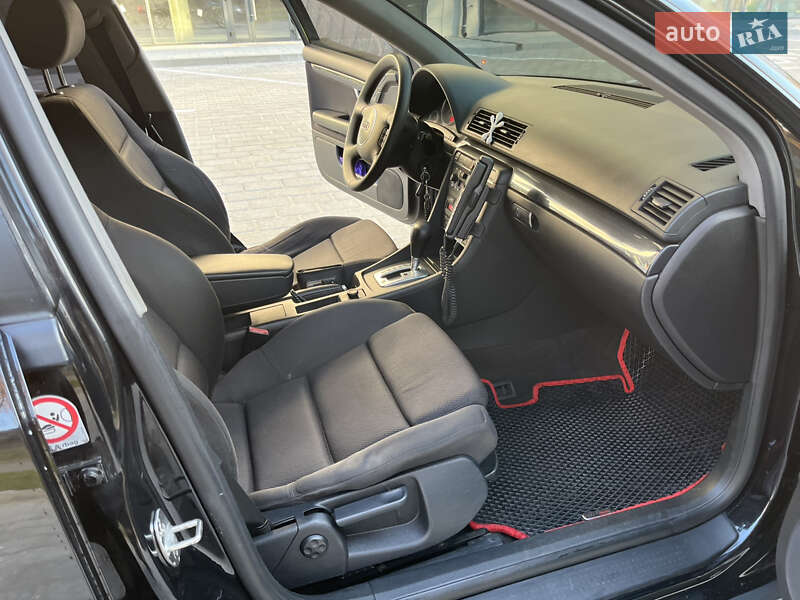 Универсал Audi A4 2003 в Ровно