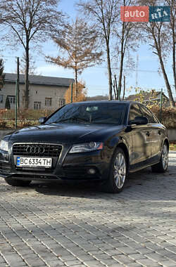 Седан Audi A4 2012 в Ивано-Франково