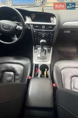 Седан Audi A4 2013 в Киеве