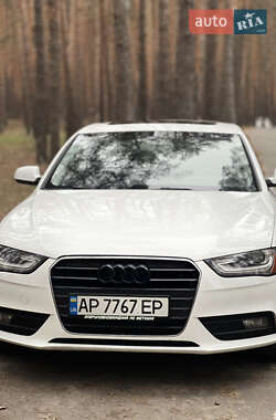 Седан Audi A4 2012 в Києві