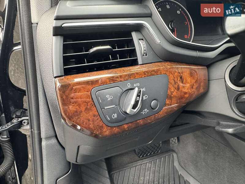 Седан Audi A4 2016 в Києві