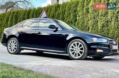 Седан Audi A4 2013 в Львові